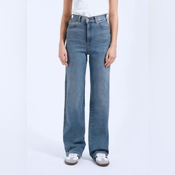 Dr. Denim Moxy straight leg Jean in cape mid blue sz 18 - Picture 2 of 8